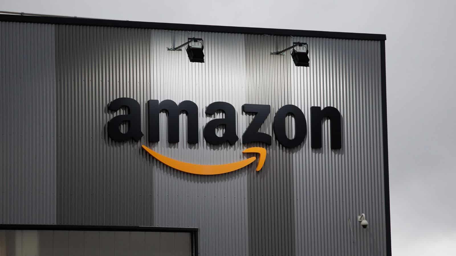 Amazon, telefoni e COMPUTER in regalo con la lista SEGRETA