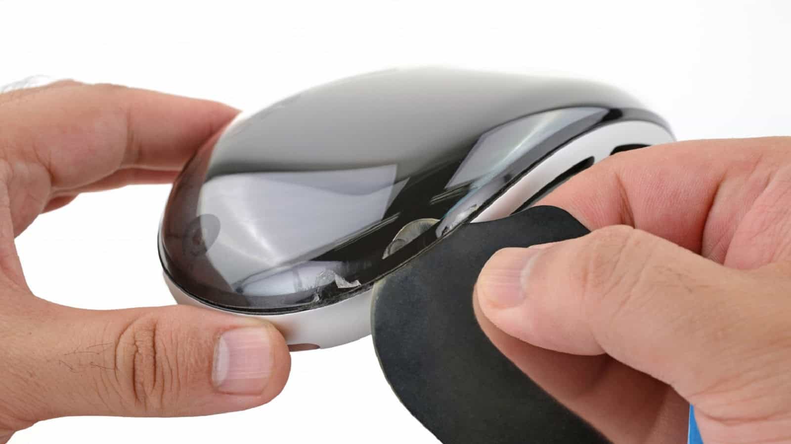 Apple Vision Pro, scopriamo le componenti interne grazie ad iFixit
