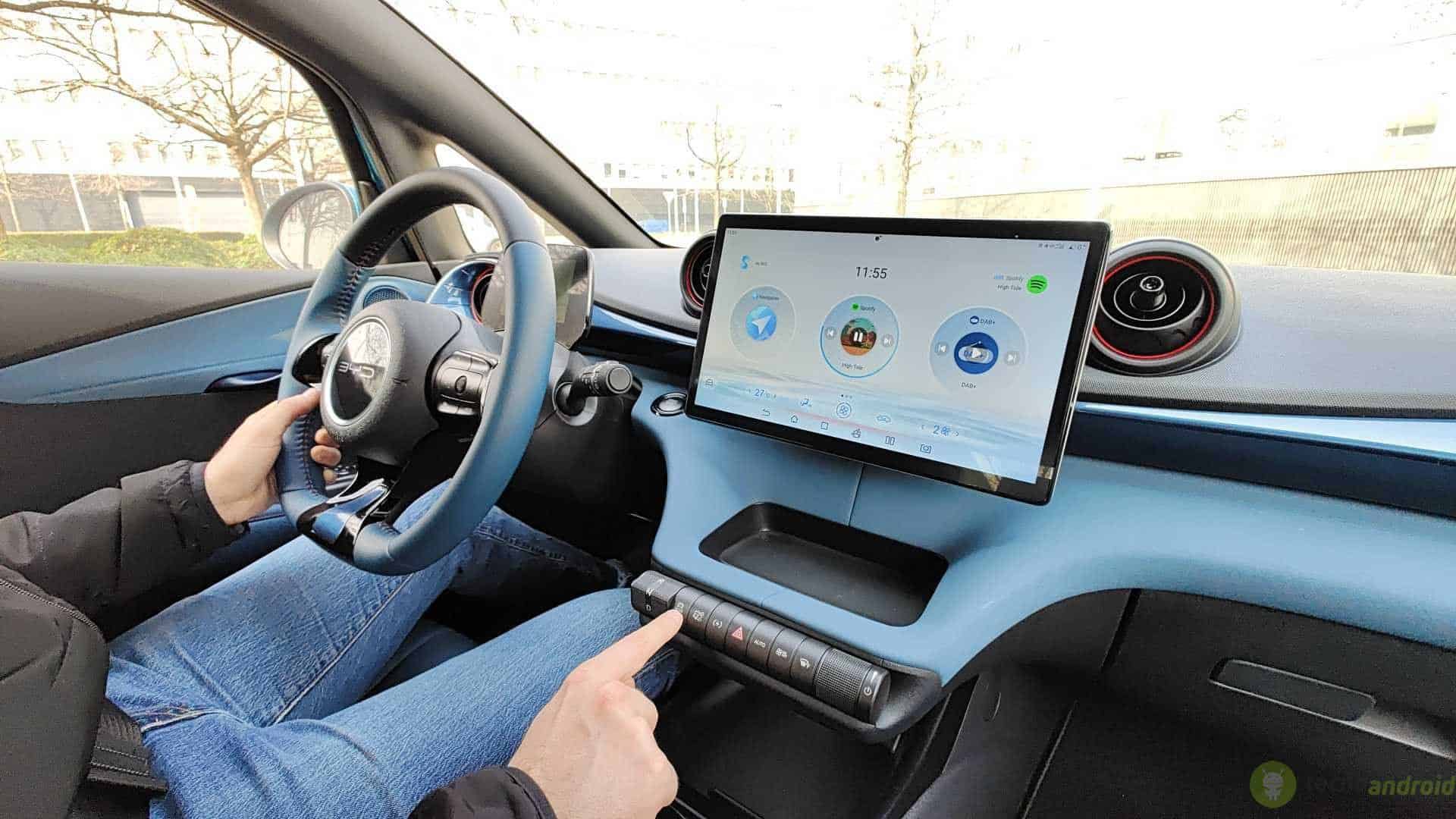 BYD Dolphin (17)