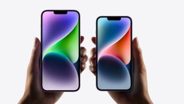 Iphone se 4 debutto 2025