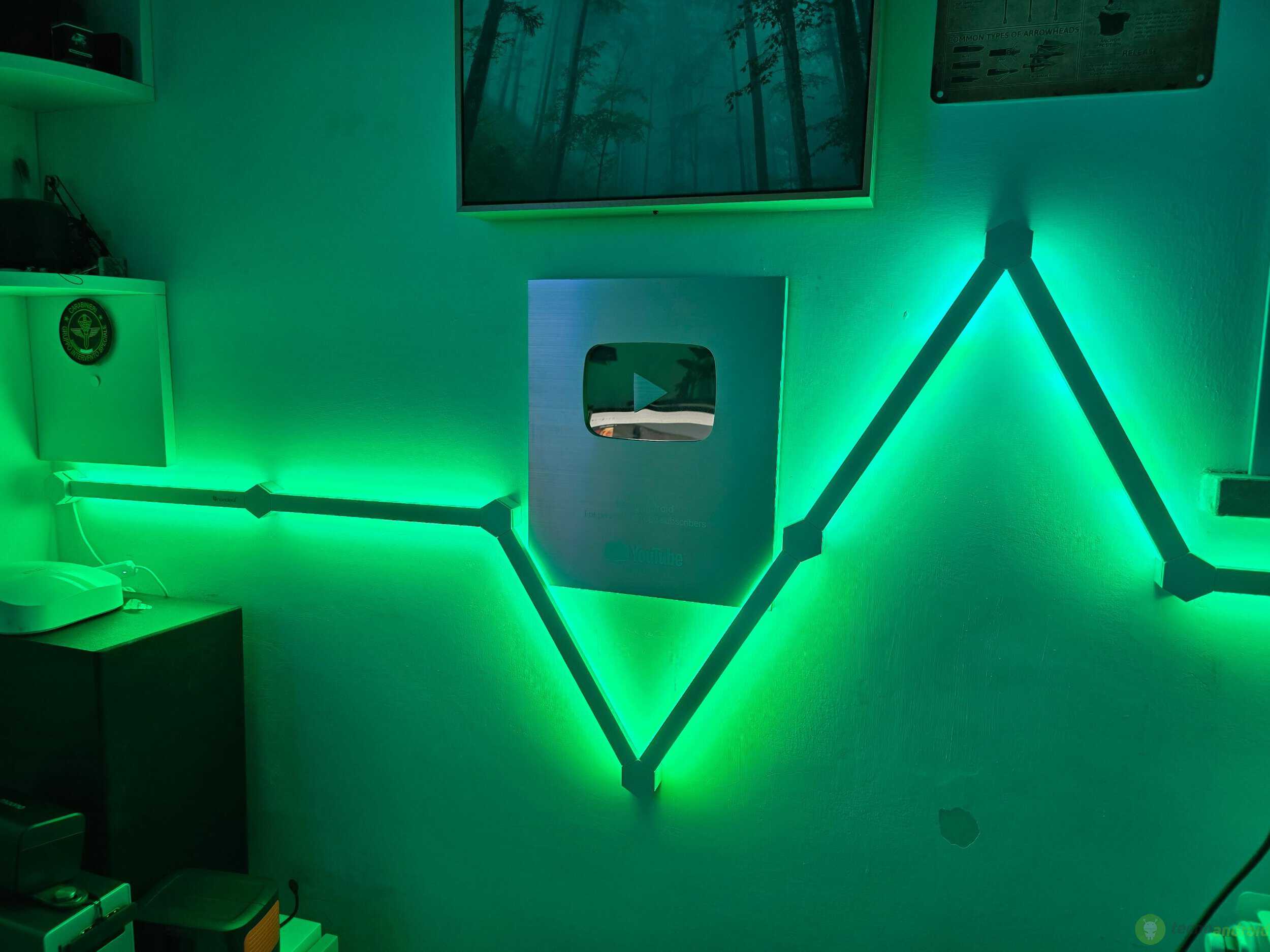 Recensione Nanoleaf Lines: le barre LED RGB diventano smart Recensione Nanoleaf Lines: le barre LED RGB diventano smart