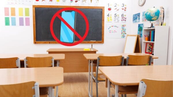 Le nuove regole per l'utilizzo degli smartphone in classe