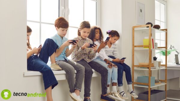 Età Minima per l'Uso dei Social Media: limitare o educare?