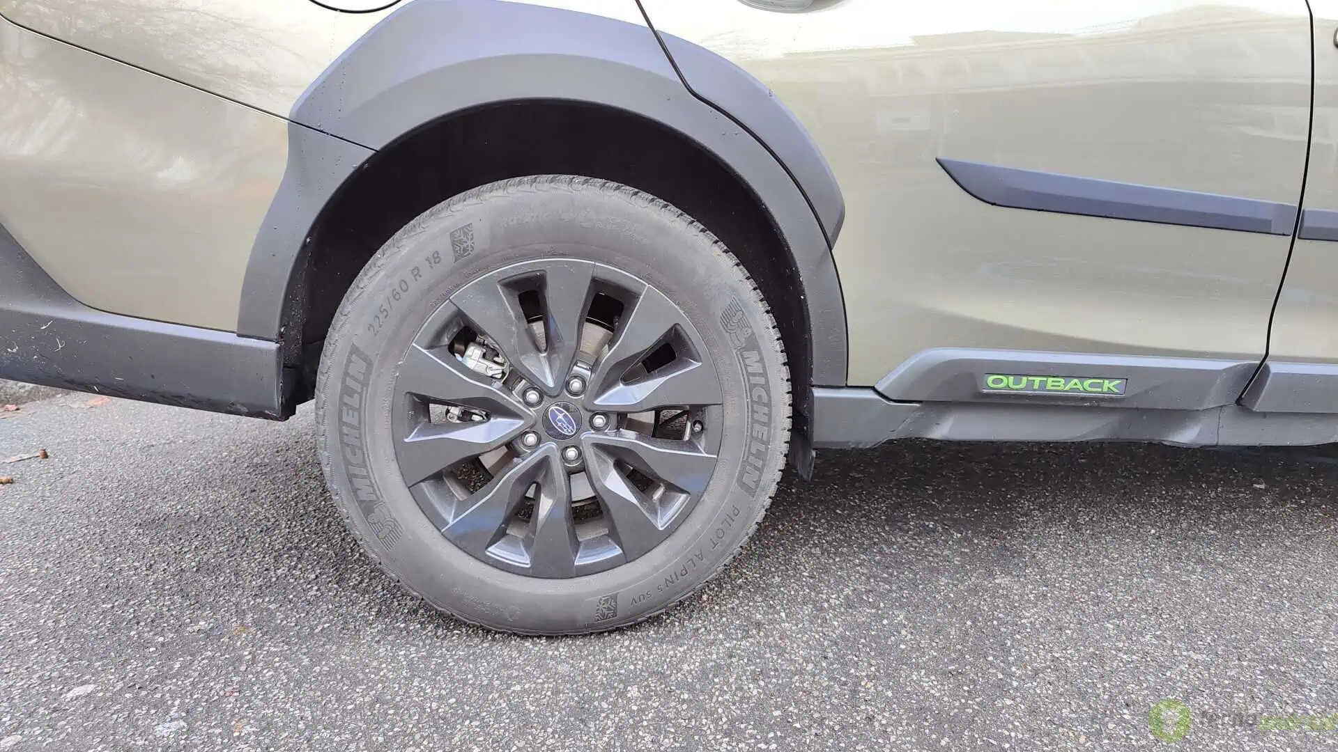 Subaru OUTBACK 4Dventure (4)