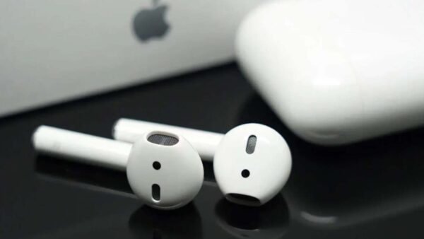 Un'anteprima dettagliata delle nuove caratteristiche e del design innovativo degli AirPods 4