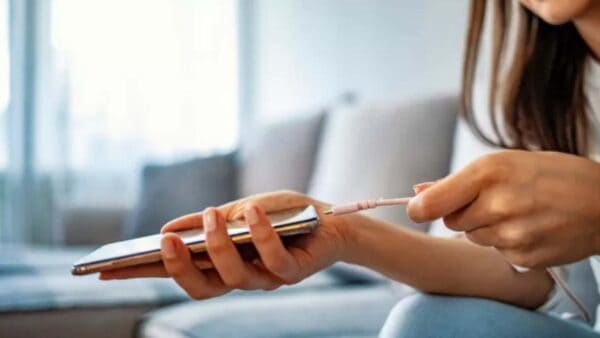Le giuste abitudini per garantire la lunga vita delle batterie degli smartphone