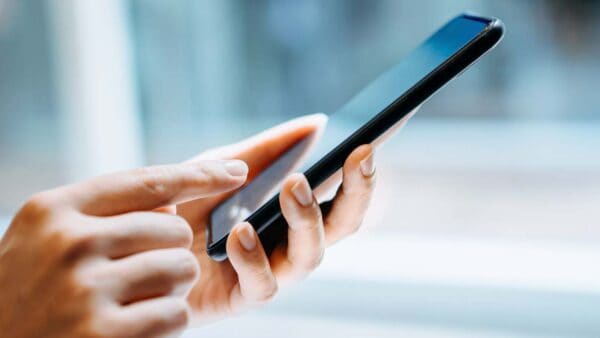 L’AI nei Samsung Galaxy S24 solleva dubbi su sicurezza e privacy