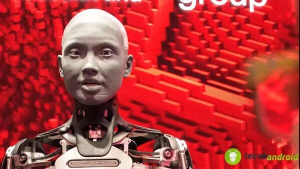 MWC 2024: le novità i TECNO e Etisalat And sono impressionanti