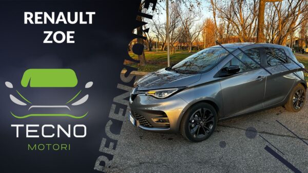 Recensione Renault Zoe 2023: piccola city car dal look aggressivo