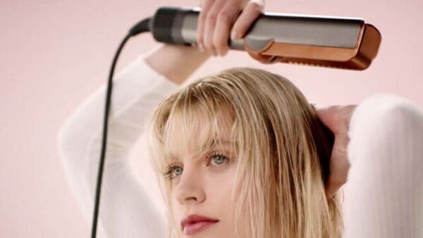 Dyson Airstrait e il futuro dell'hairstyling, coniugare tecnologia e stile per un look inconfondibile