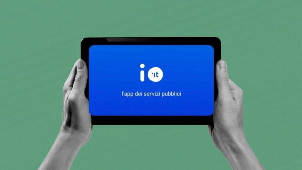 L’app IO riduce il rischio di dimenticare importanti scadenze grazie alle notifiche dirette agli smartphone