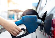 Continuano i rincari benzina: al servito superati 2,5€ al litro