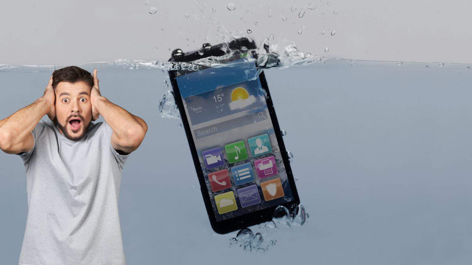 Cellulare cade in acqua: cosa fare? Attenzione ai falsi miti
