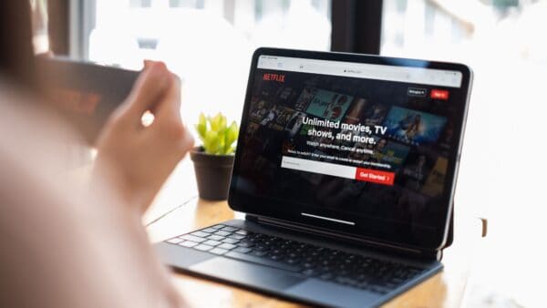 Netflix: ecco cosa accade se si condivide il profilo