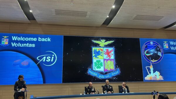 L’Aeronautica Militare arriva anche nello Spazio