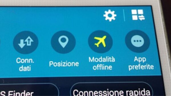 Modalità aereo in volo: serve davvero?