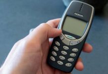 Il Nokia 3310, uno dei telefoni classici che superano il tempo