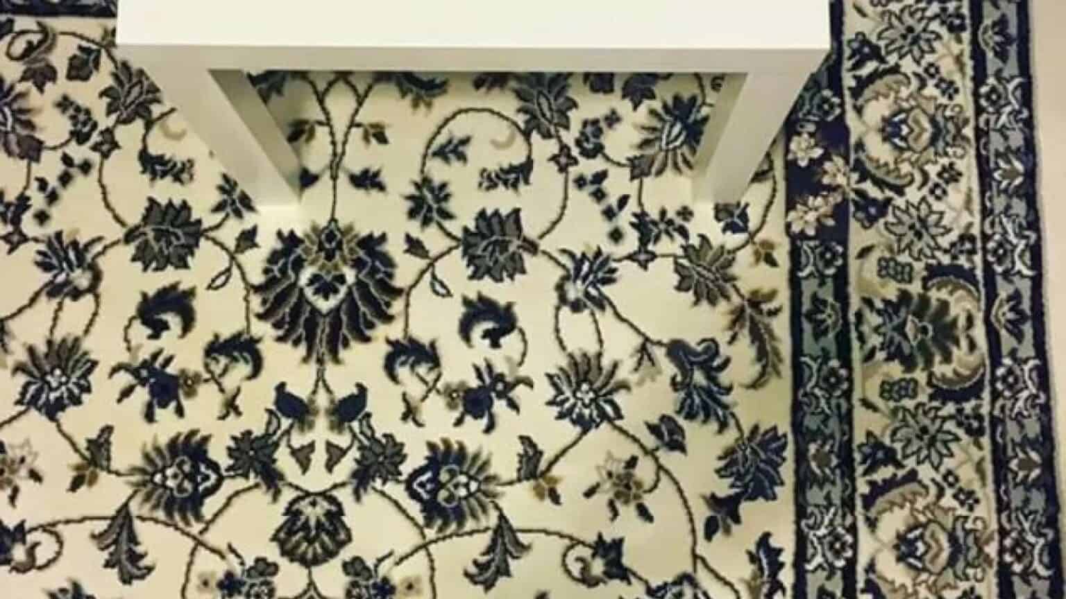 L'illusione ottica che sta spopolando online: dov'è il telefono?