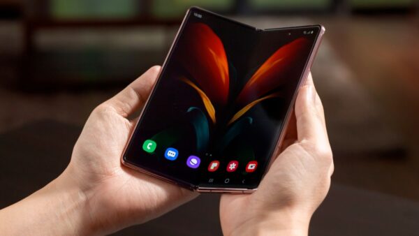 Smartphone Pieghevoli: Samsung ancora leader, ma forse non per molto