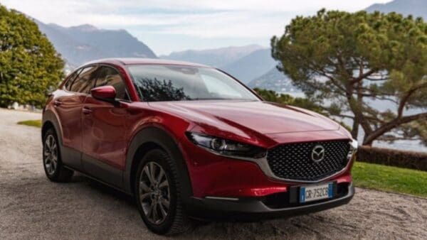 Mazda Multi-Solution Experience: un'auto per la Mobilità Sostenibile