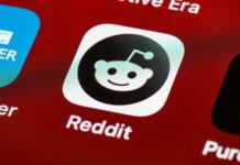 Le dichiarazioni di Reddit sulla fase iniziale di monetizzazione e le sfide che potrebbe affrontare nel suo percorso finanziario