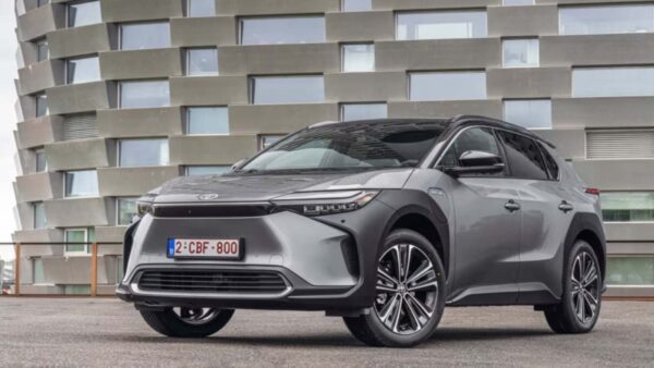 Toyota tra convinzioni e tendenze di mercato
