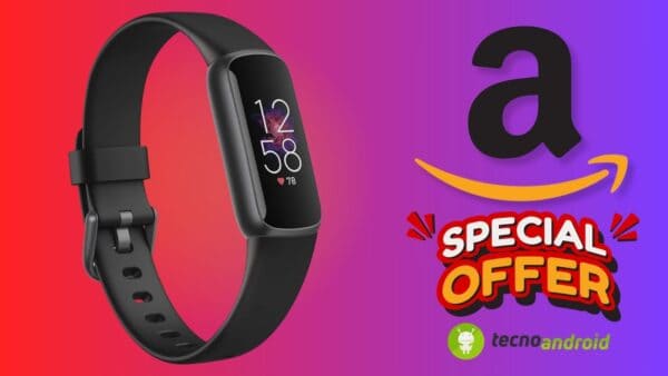 OFFERTA Amazon IMPERDIBILE: Fitbit Luxe al 25% di SCONTO