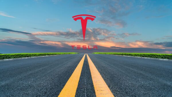 Tesla Cybertruck delude alla prima rivendita autorizzata