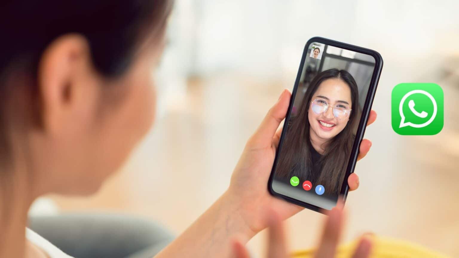 Scopri le opzioni per delle divertenti videochiamate su WhatsApp
