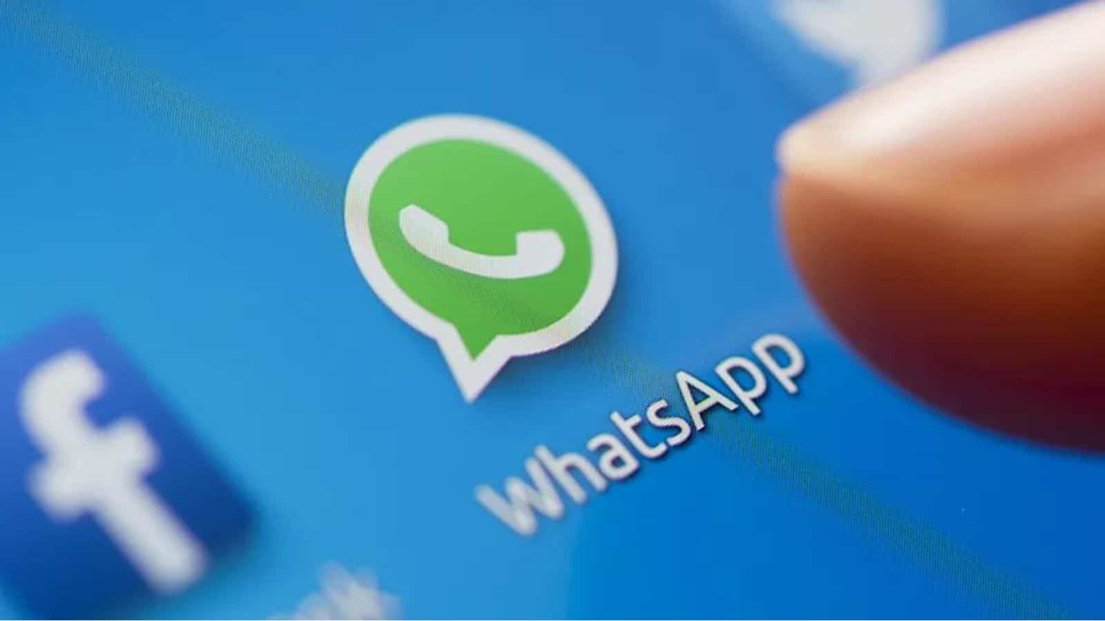 WhatsApp uso in contemporanea fino 4 dispositivi