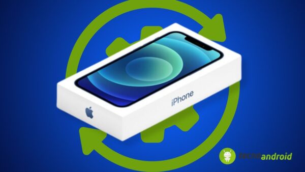 Apple: aggiornamento del sistema per gli iPhone ancora confezionati