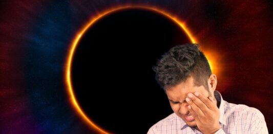 Eclissi solare: guardarla ad occhio nudo può far diventare ciechi