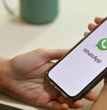 WhatsApp: il trucco per nascondere 