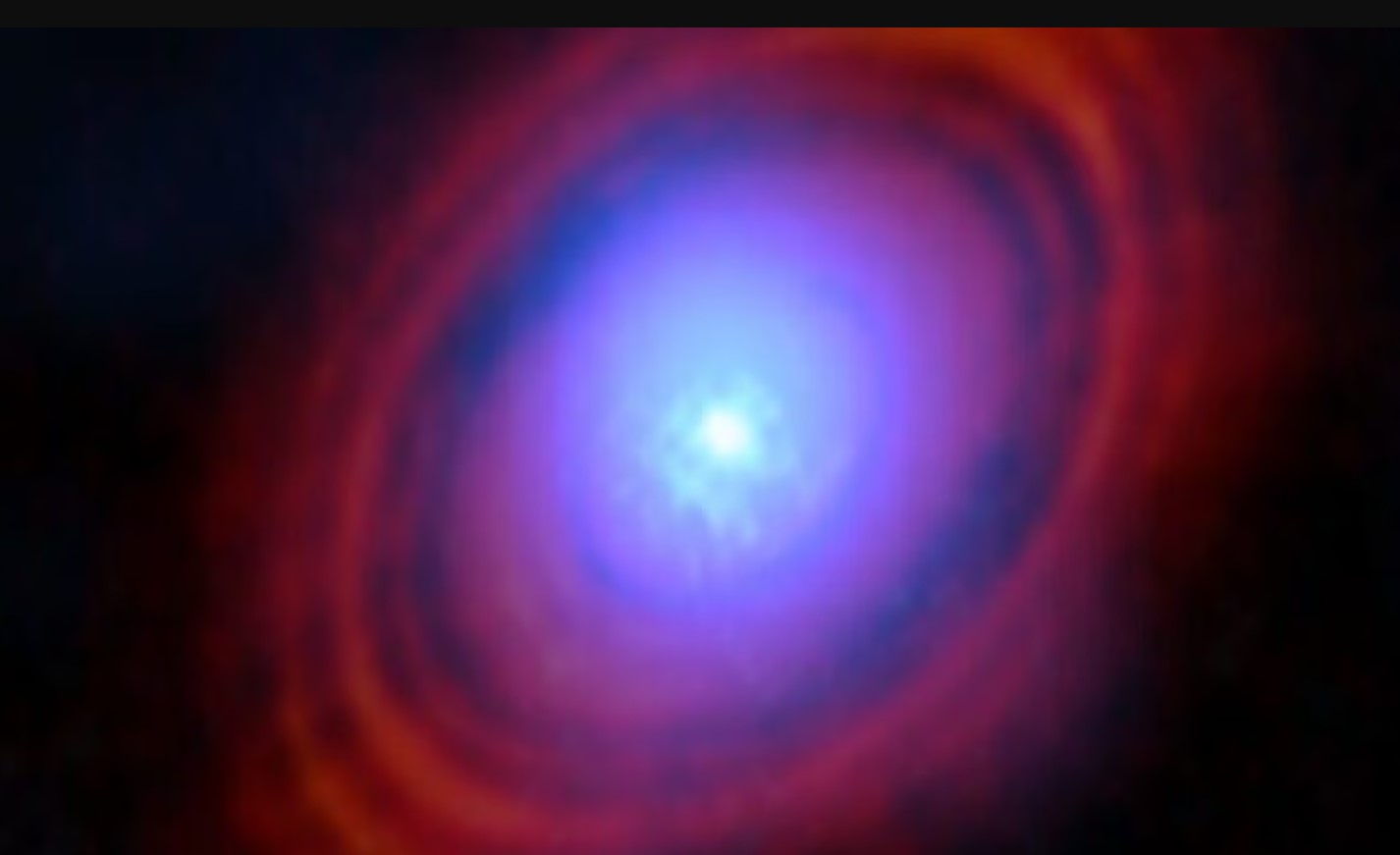 La massa d’acqua in forma di vapore, mostrato nei toni del blu, trovato nel disco protoplanetario di HL Tauri