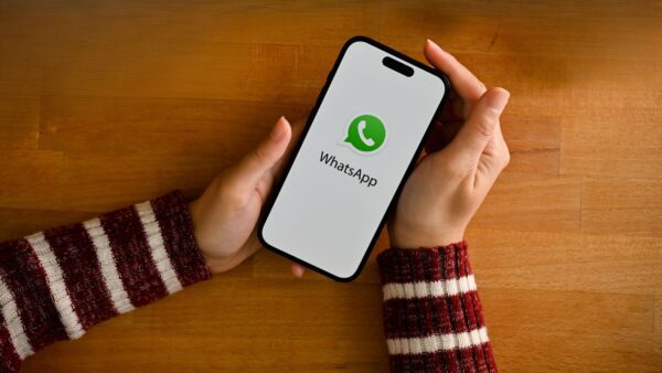 WhatsApp segnalazione community