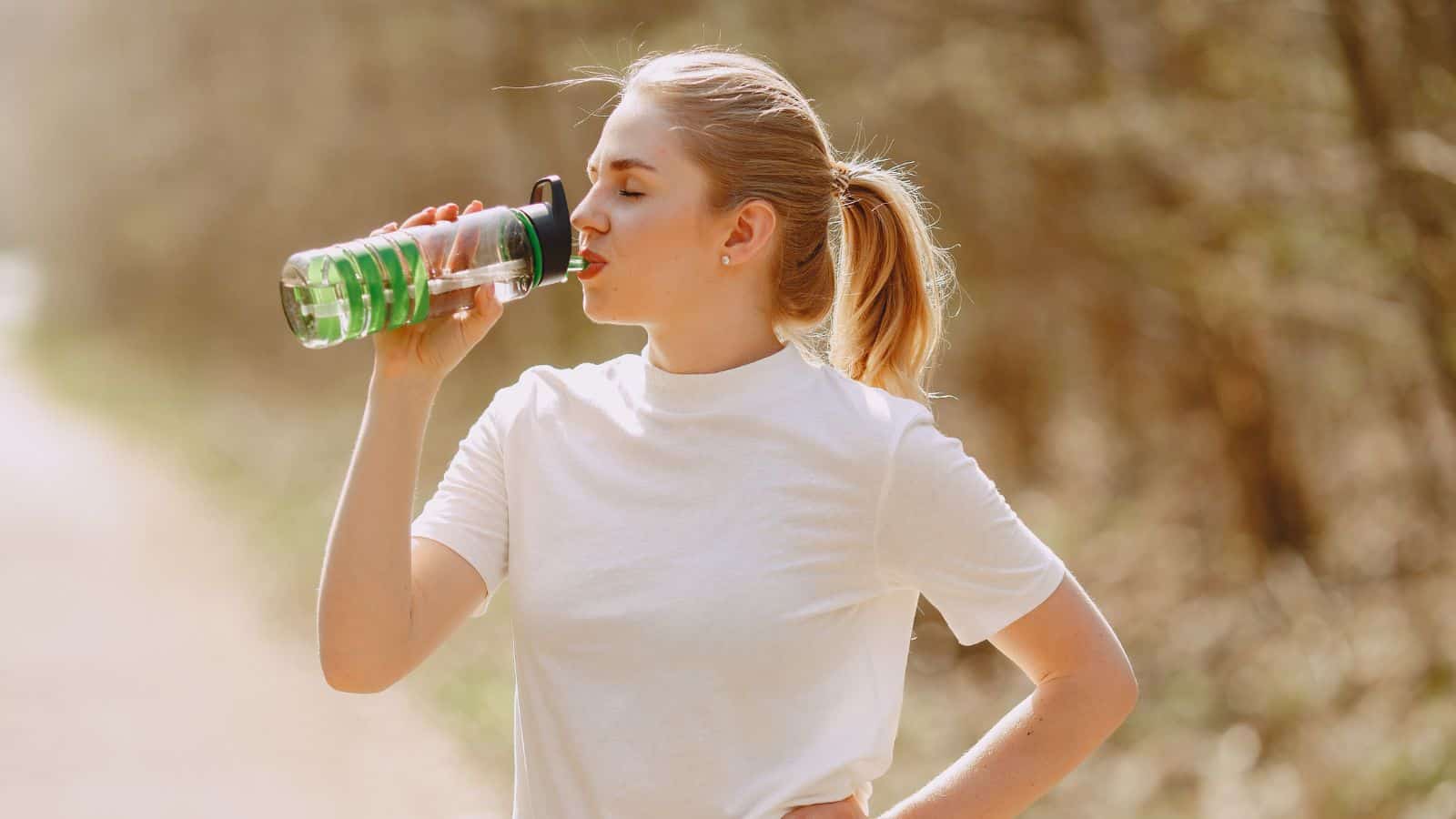 Quanto sono sporche le nostre bottiglie d’acqua?