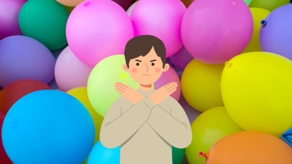 Nuove misure legislative per limitare il rilascio di palloncini di plastica all'aperto