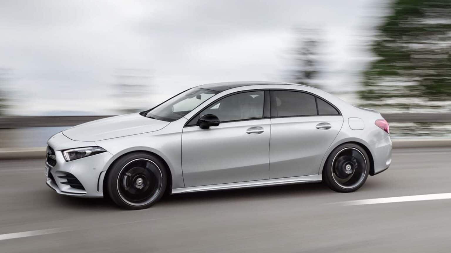 La transizione del mercato costringe Mercedes-Benz a rivedere i piani sulla Classe A