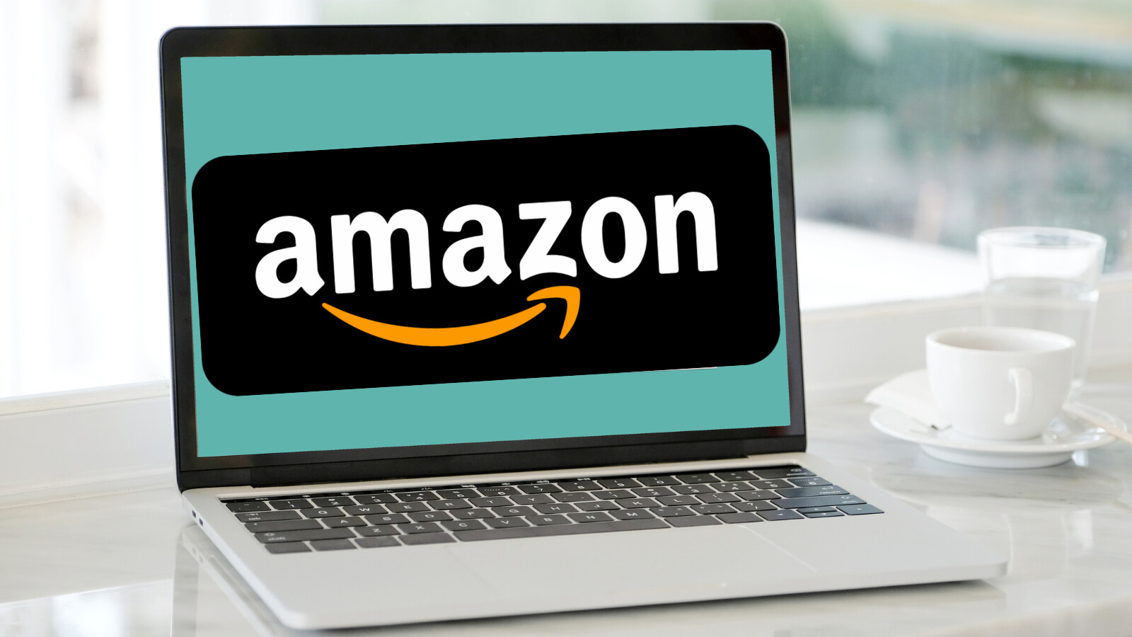 Amazon è PAZZA: sconti al 90% e smartphone in regalo GRATIS