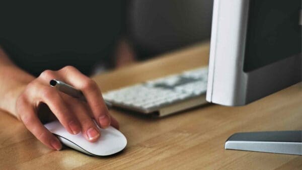 Le fibre ottiche offrono potenziamenti incredibili alla velocità di connessione Internet
