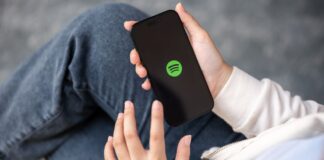 Spotify appoggia la multa dell’UE contro Apple: cosa è successo?