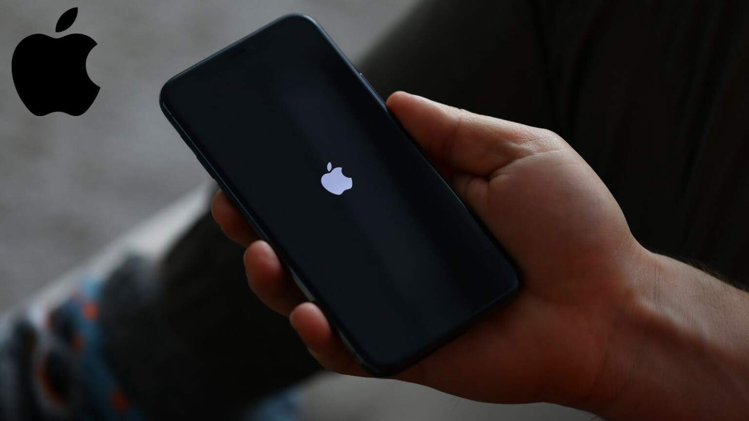 Apple: grazia a Samsung arrivano le cornici ultrasottili sugli iPhone 16