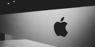 Apple: UE indaga su avvisi di sicurezza e tariffe