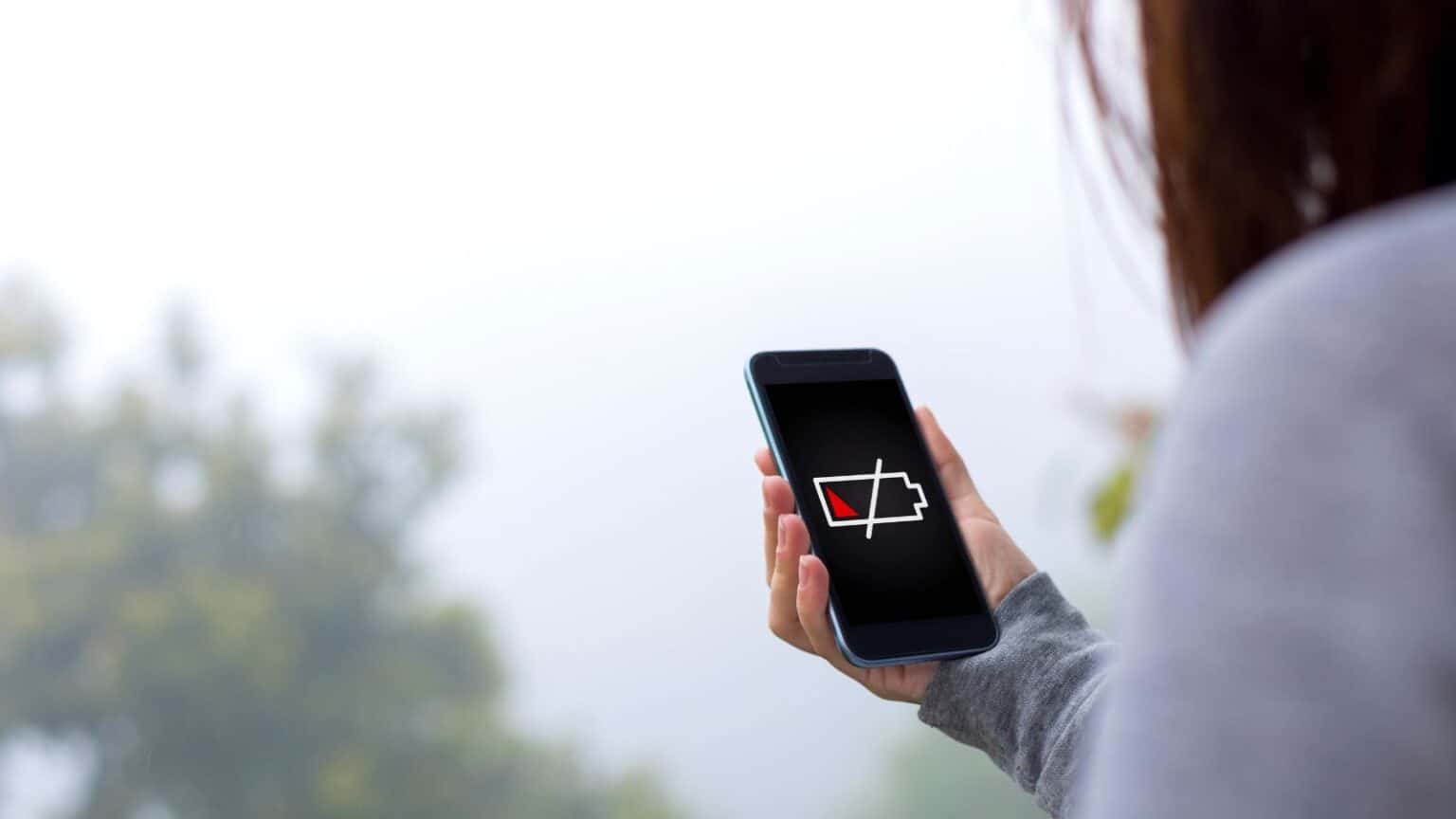 Per risparmiare batteria bisogna chiudere tutte le app?
