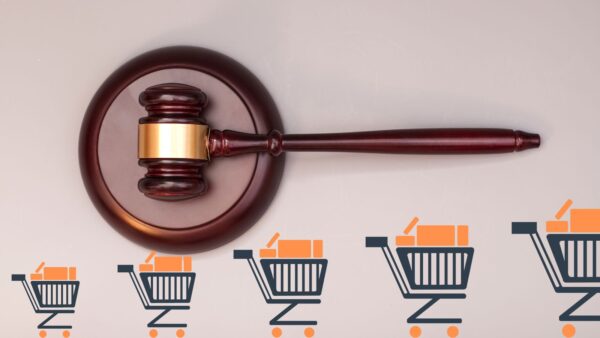 Amazon sotto indagine insieme ad altri rivenditori