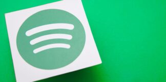 Cambio di rotta per Spotify: niente più abbonamento su iOS