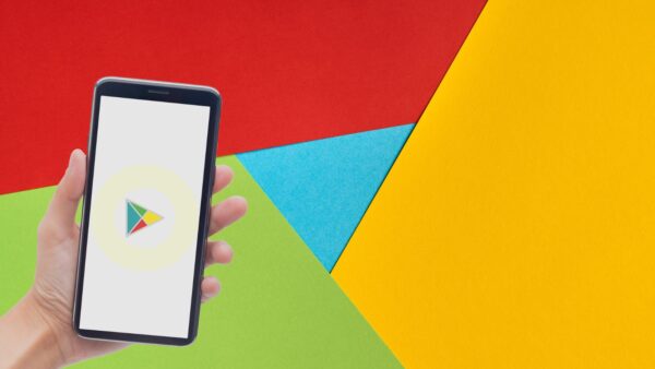 Google lodata dall’AGCOM per aver rimosso un’app pirata