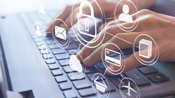 La fuga di dati sensibili di milioni di utenti a causa di un errore fatale di Firebase