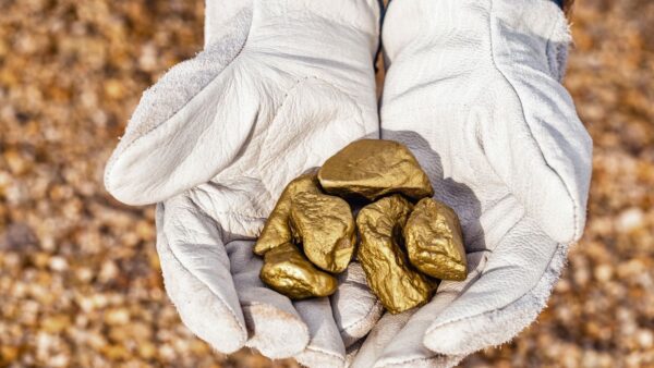 Trasformare rifiuti elettronici in oro con una tecnologia innovativa