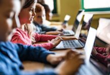 Writable sta cambiando il panorama delle valutazioni scolastiche grazie all'integrazione di intelligenza artificiale nella correzione
